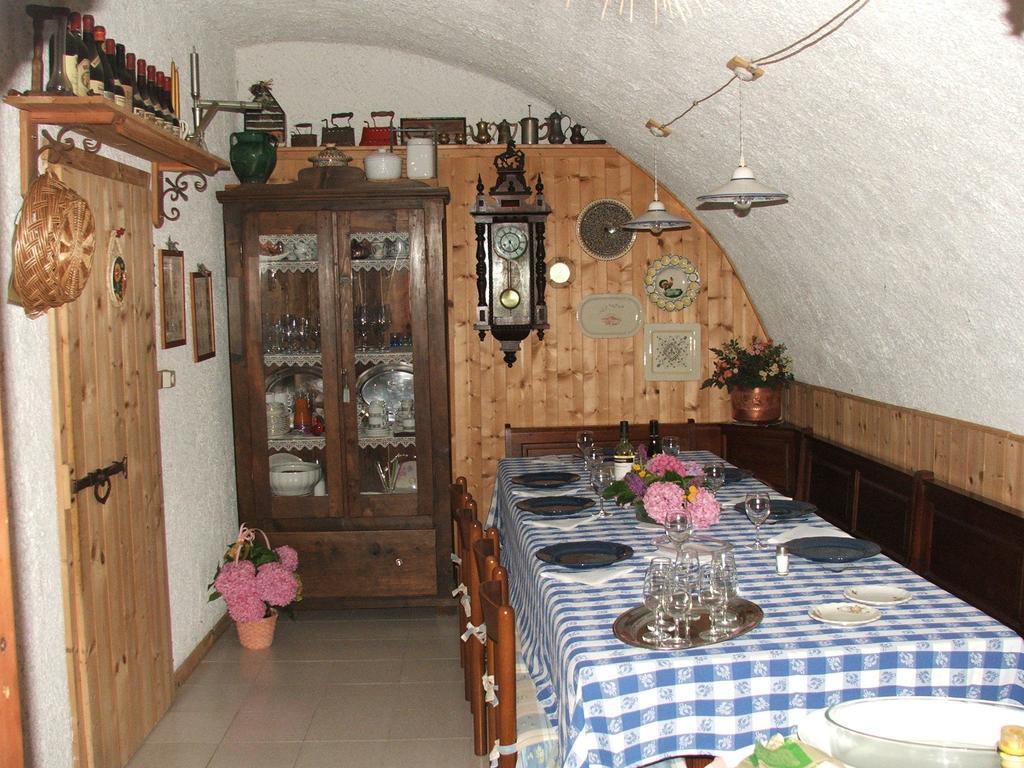 ריבה דל גארדה Antica Casa Ortensia חדר תמונה